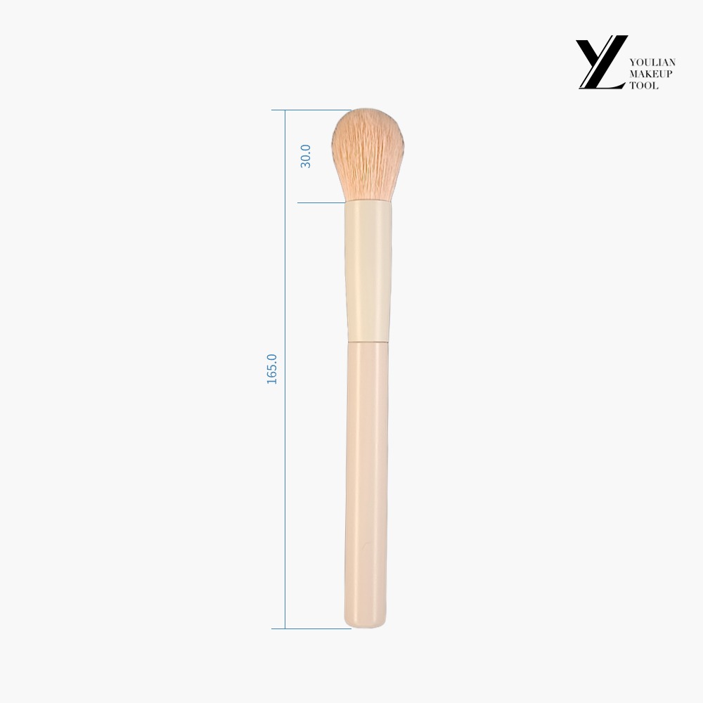 Brosse de contour rose pâle